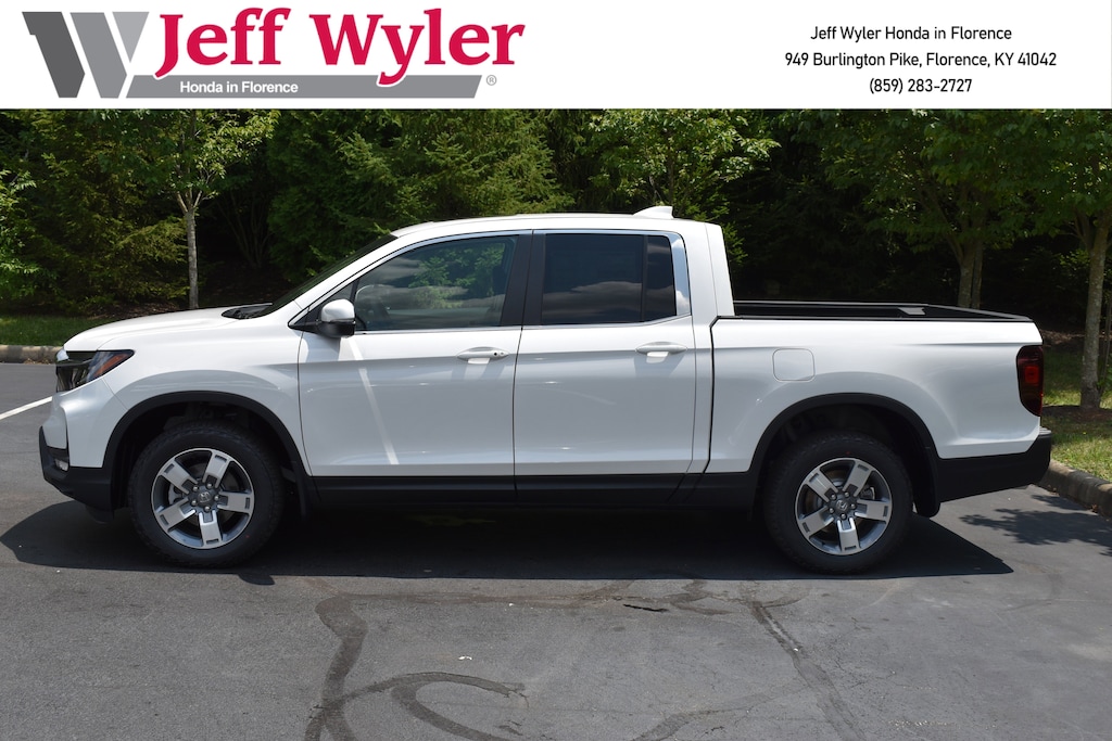 New 2025 Honda Ridgeline RTL Truck Crew Cab