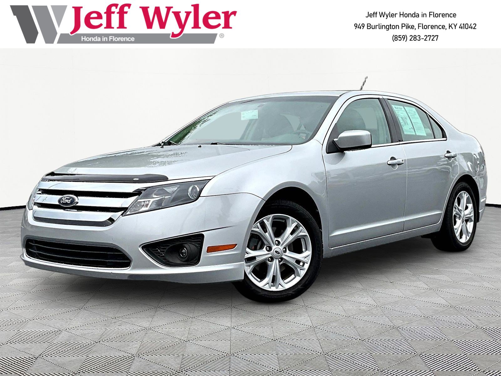 2012 Ford Fusion I-4 SE's photo