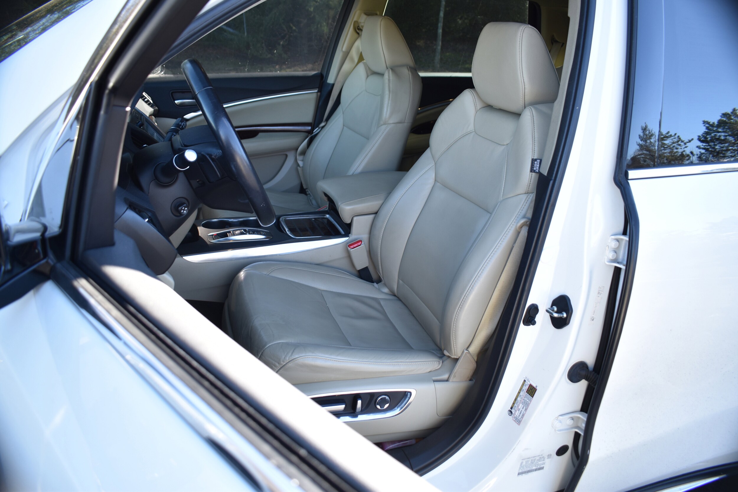 2019 Acura MDX SH-AWD photo 3