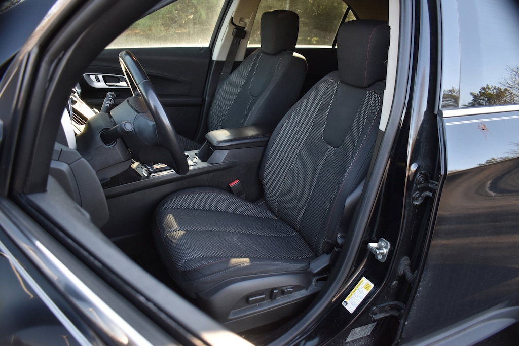 Used 2017 Chevrolet Equinox LT SUV