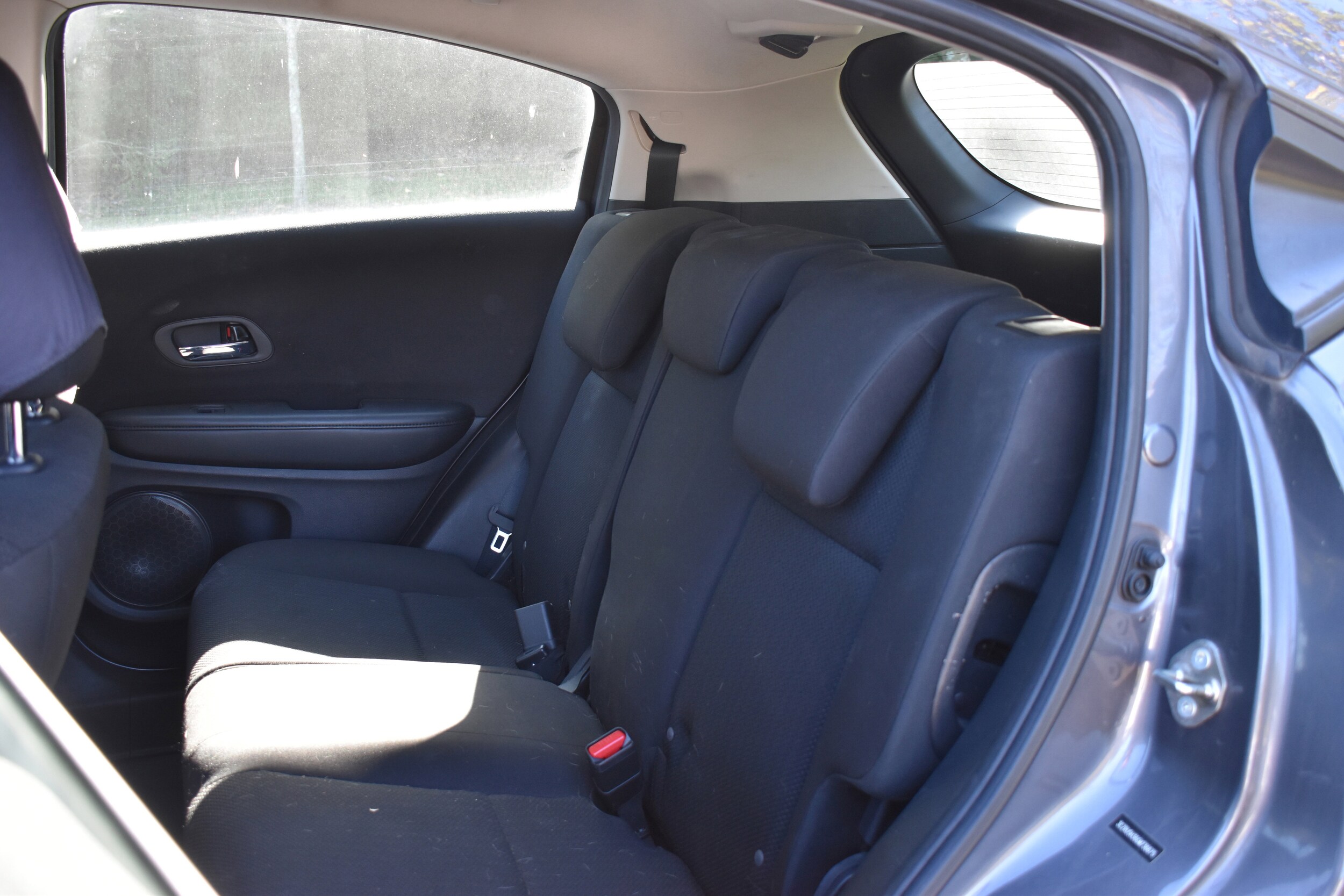 2016 Honda HR-V LX photo 3