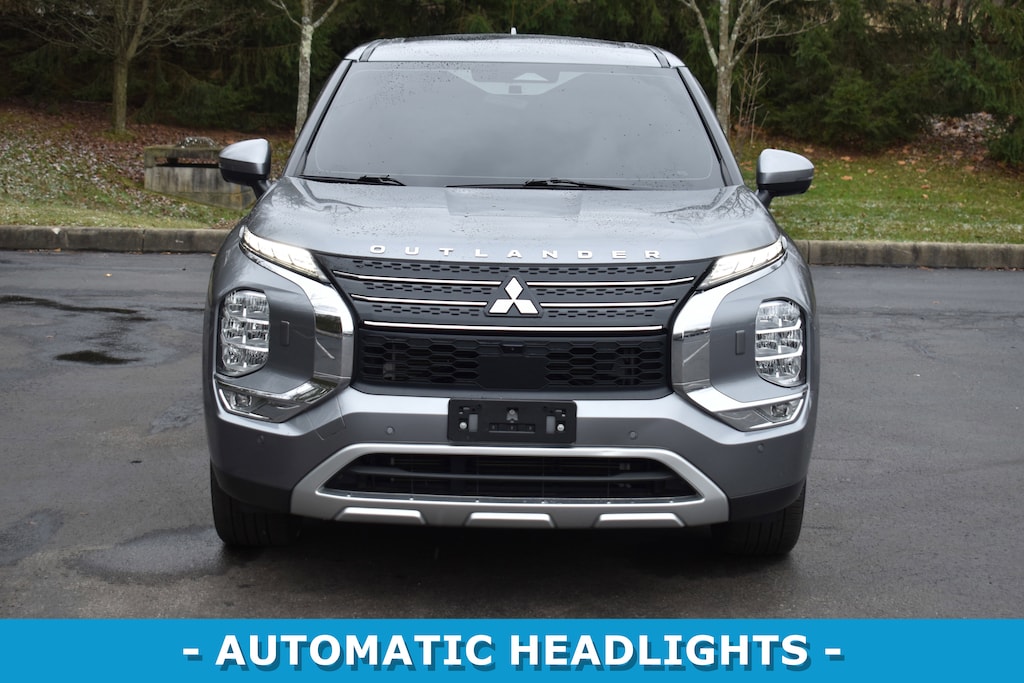 Used 2022 Mitsubishi Outlander SE Launch Edition CUV