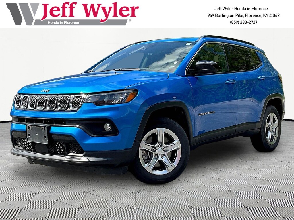 Used 2024 Jeep Compass Latitude SUV