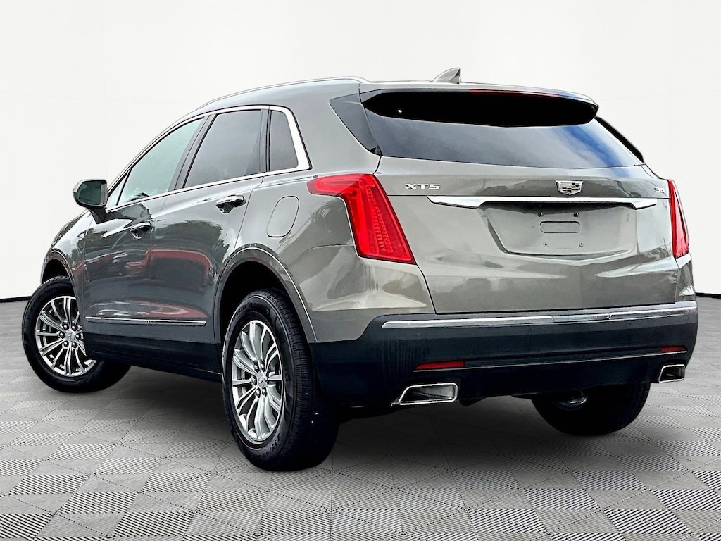 Used 2018 CADILLAC XT5 Luxury SUV