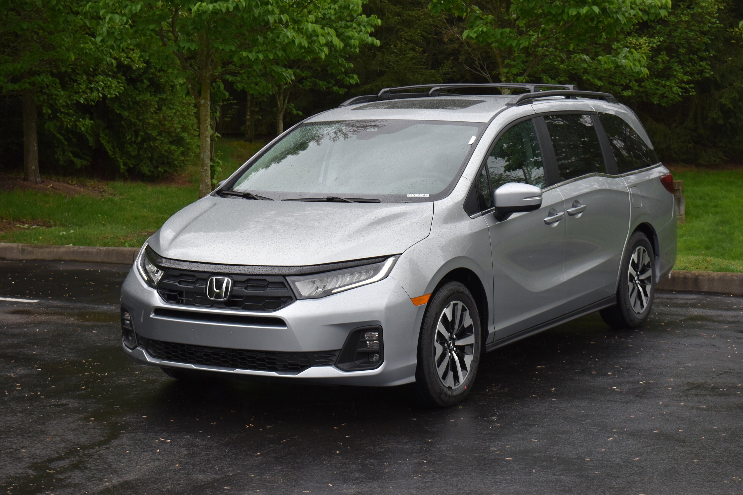 2026 Honda Odyssey EX-L photo 3