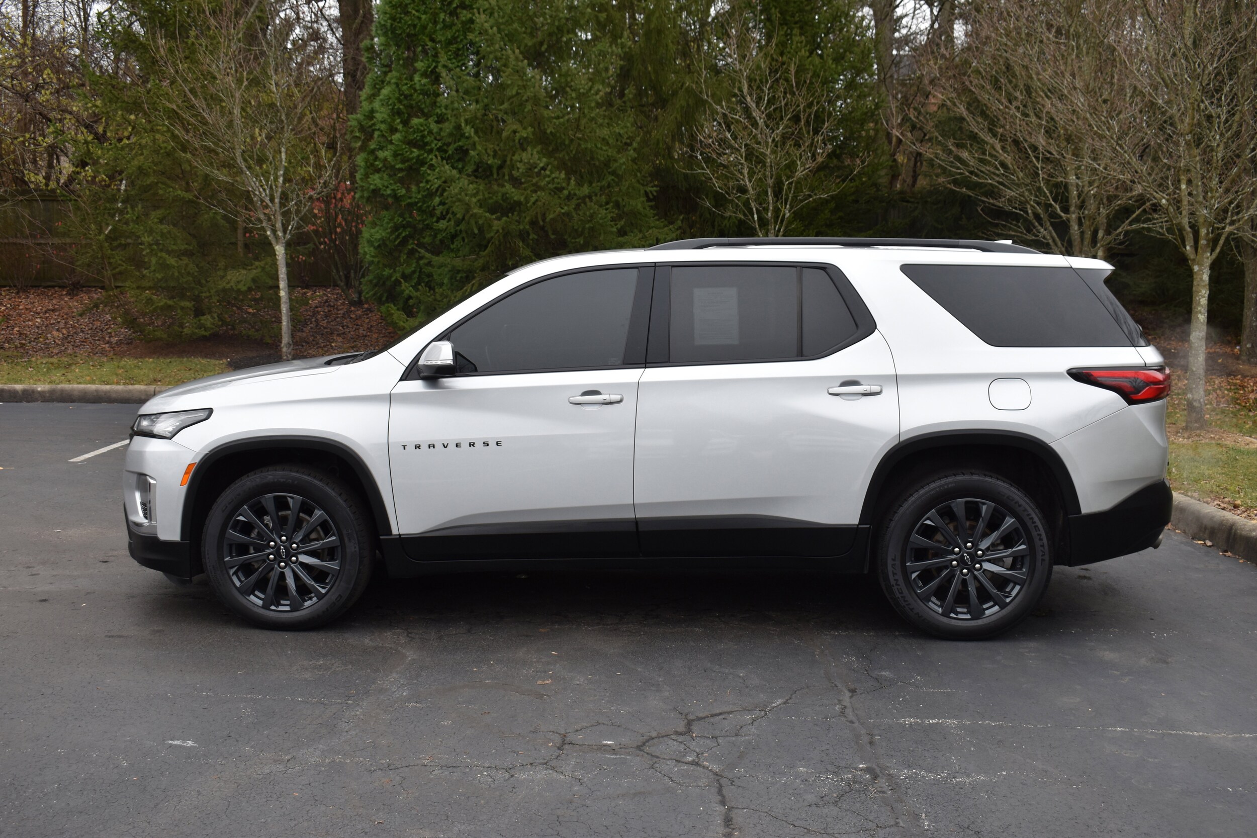 2022 Chevrolet Traverse RS photo 4