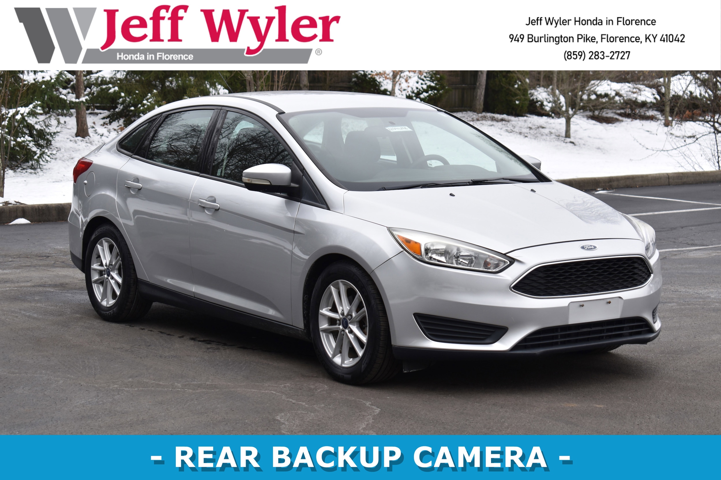 2015 Ford Focus SE's photo