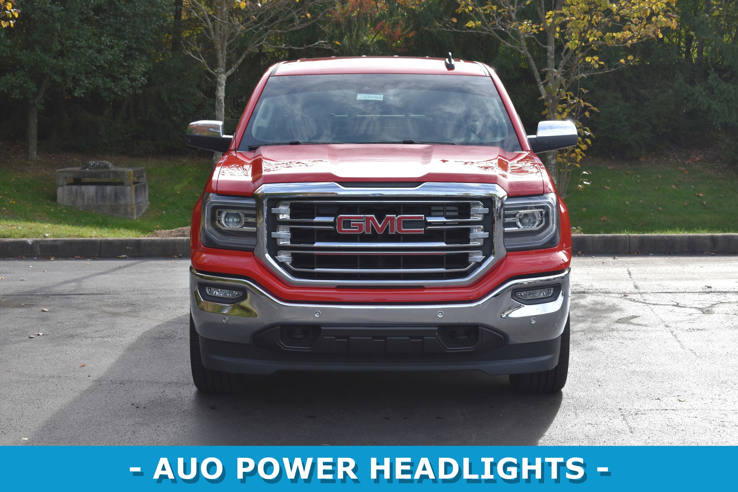 2018 Gmc Sierra 1500 SLT photo 2