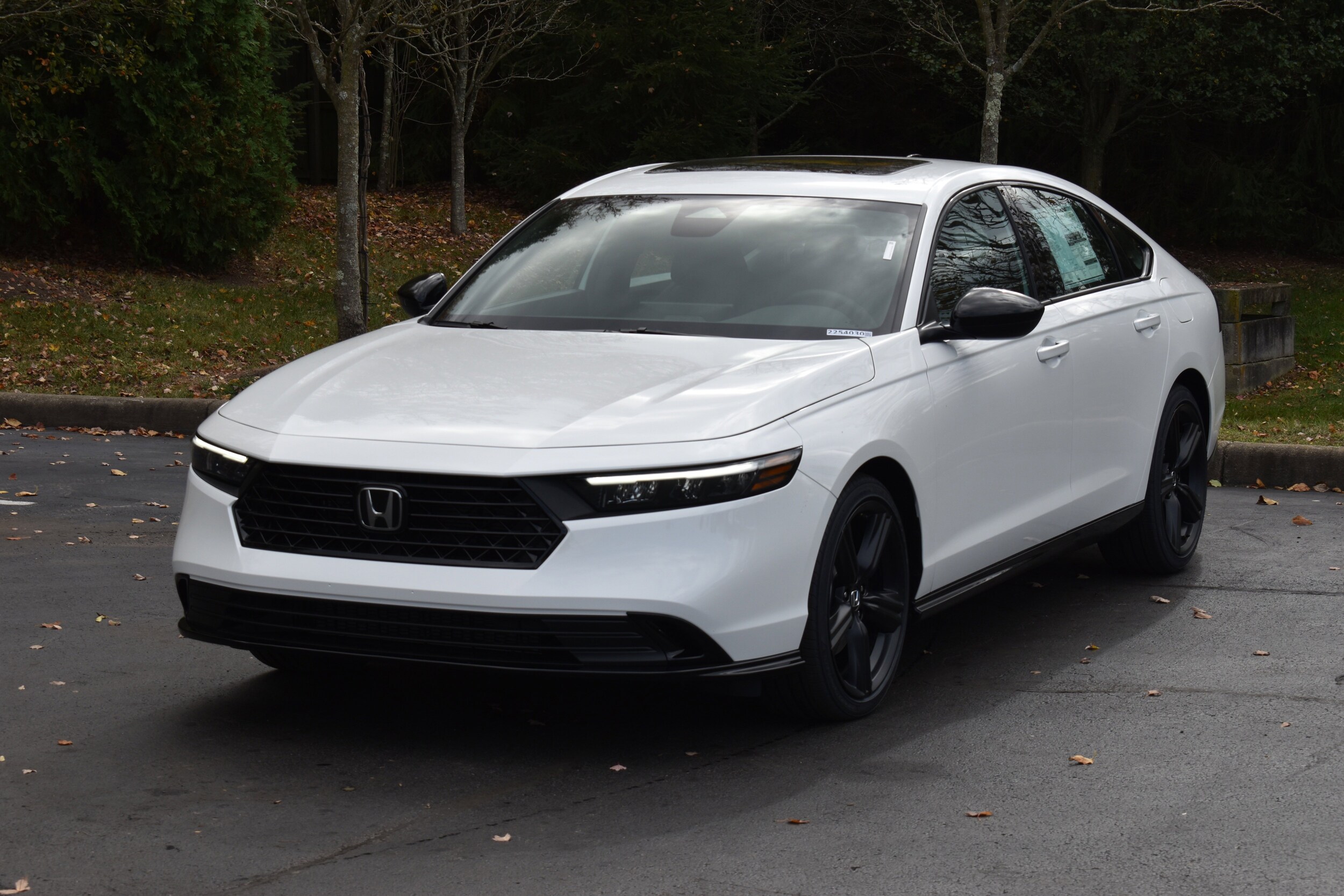 2025 Honda Accord Hybrid Sport-L photo 3