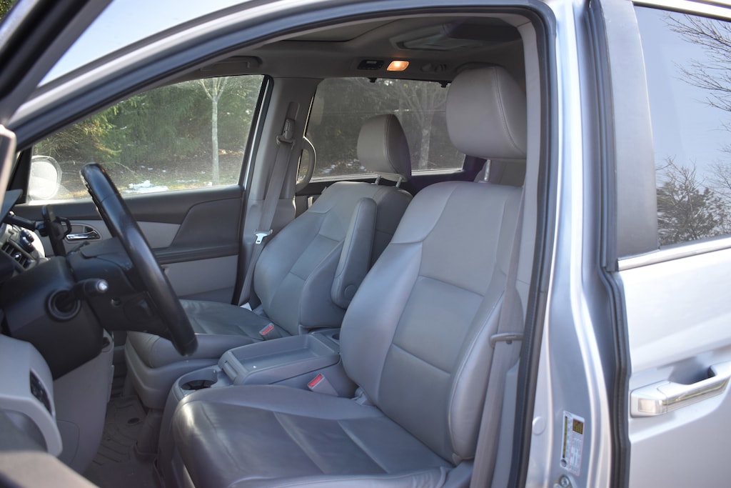 Used 2014 Honda Odyssey EX-L Van