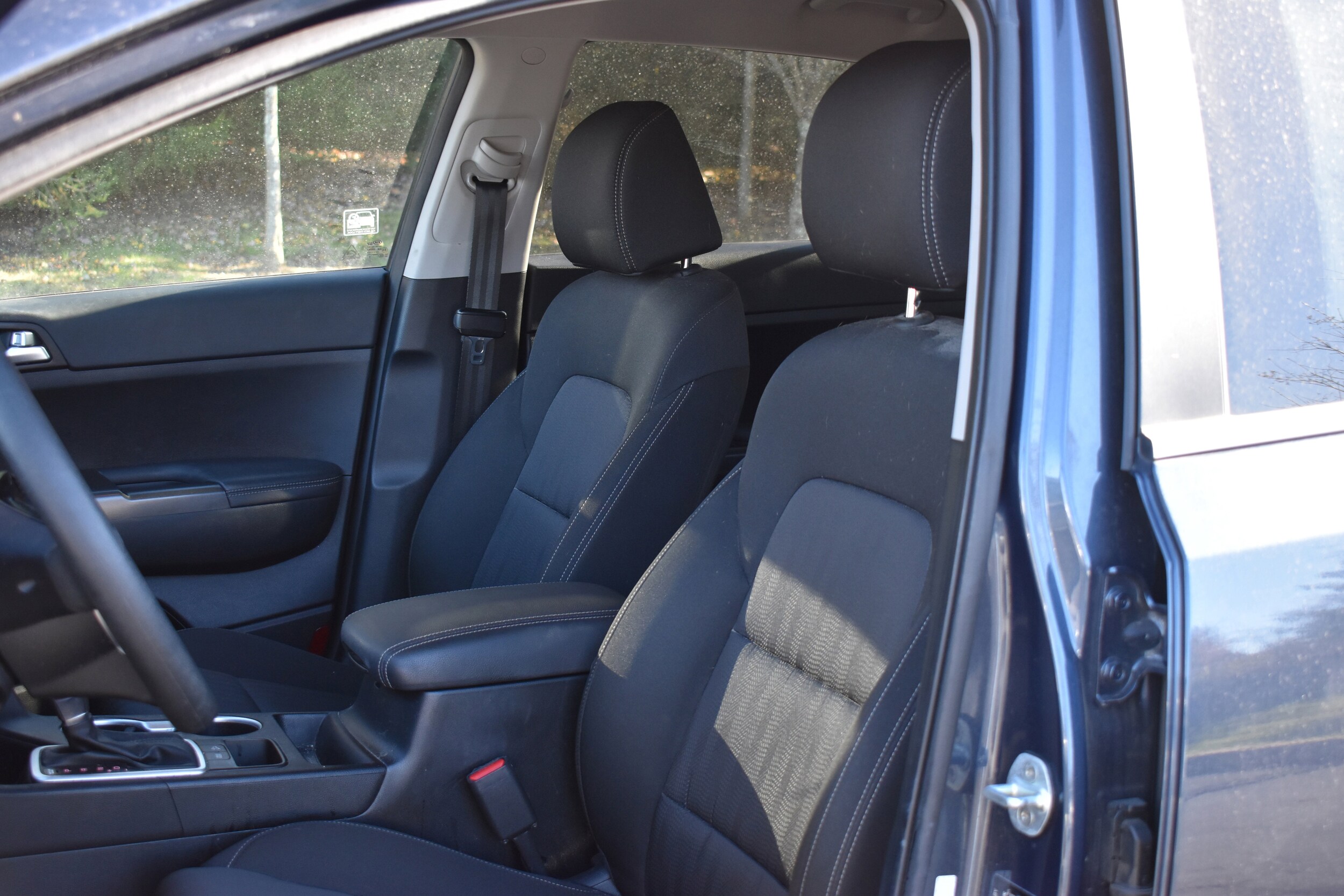 2022 Kia Sportage LX photo 3