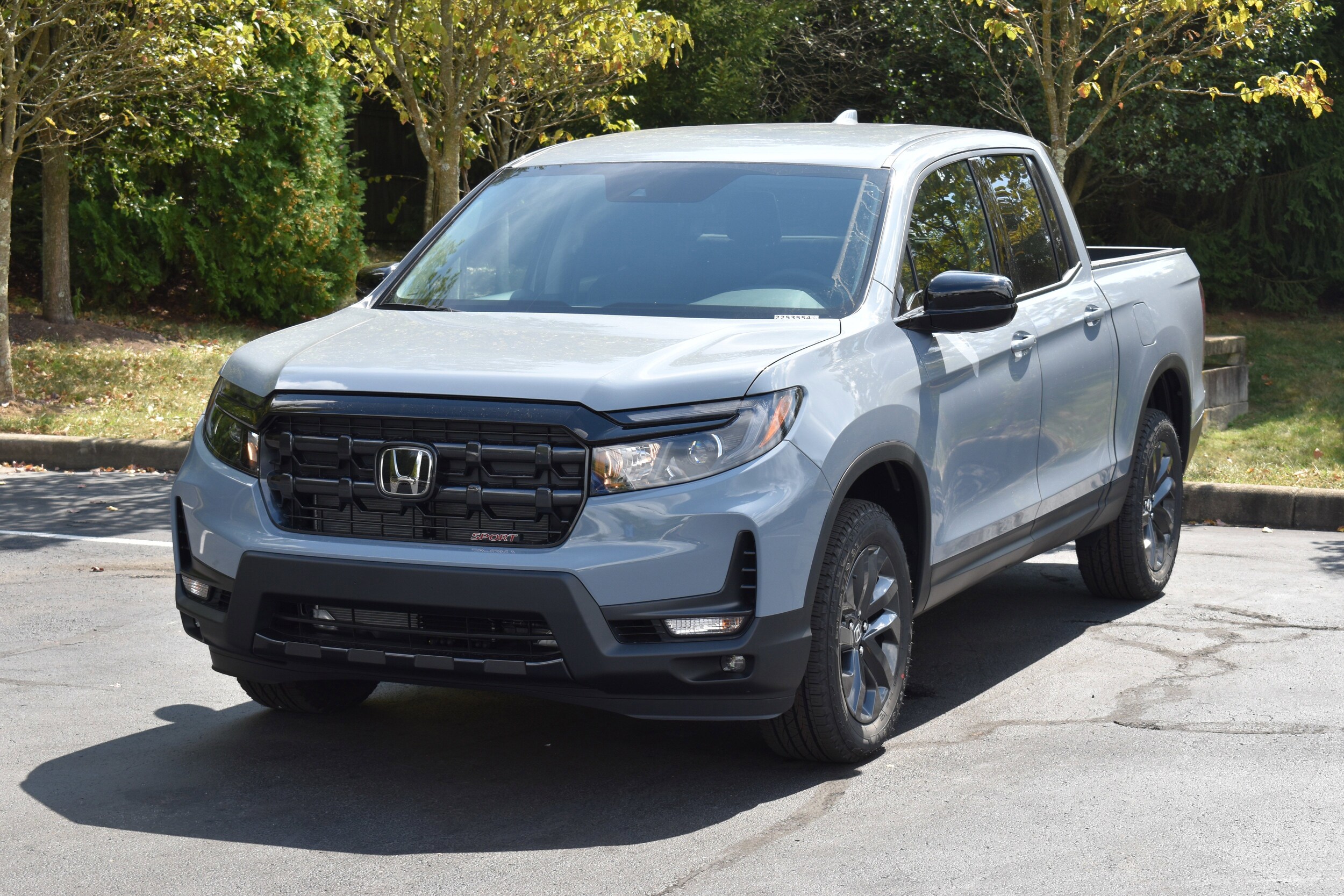 2025 Honda Ridgeline Sport photo 3