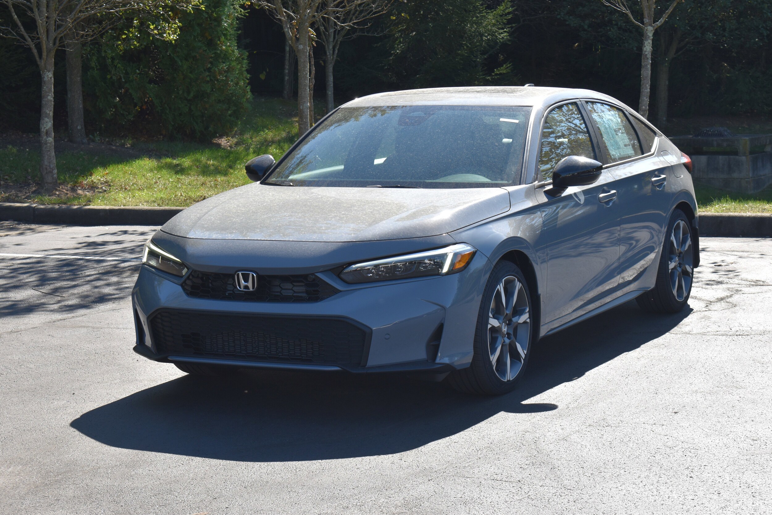 2026 Honda Civic Hybrid Sport Touring Hatchback photo 3