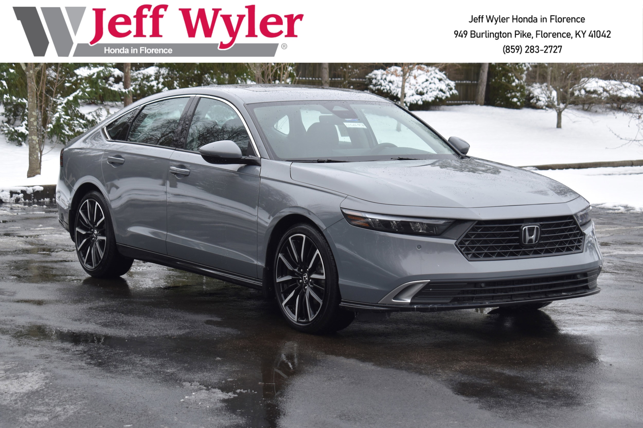 2025 Honda Accord Hybrid Touring's photo