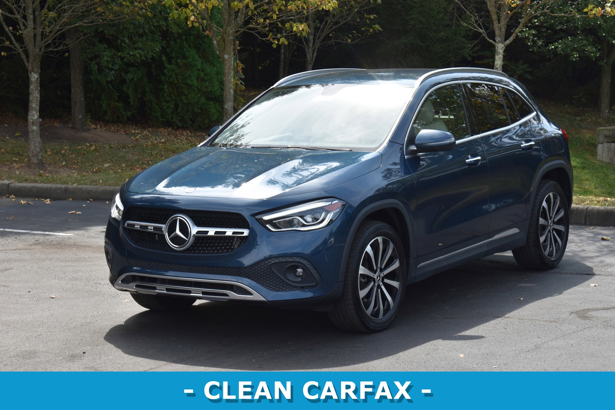 2022 Mercedes Benz GLA 250 photo 3