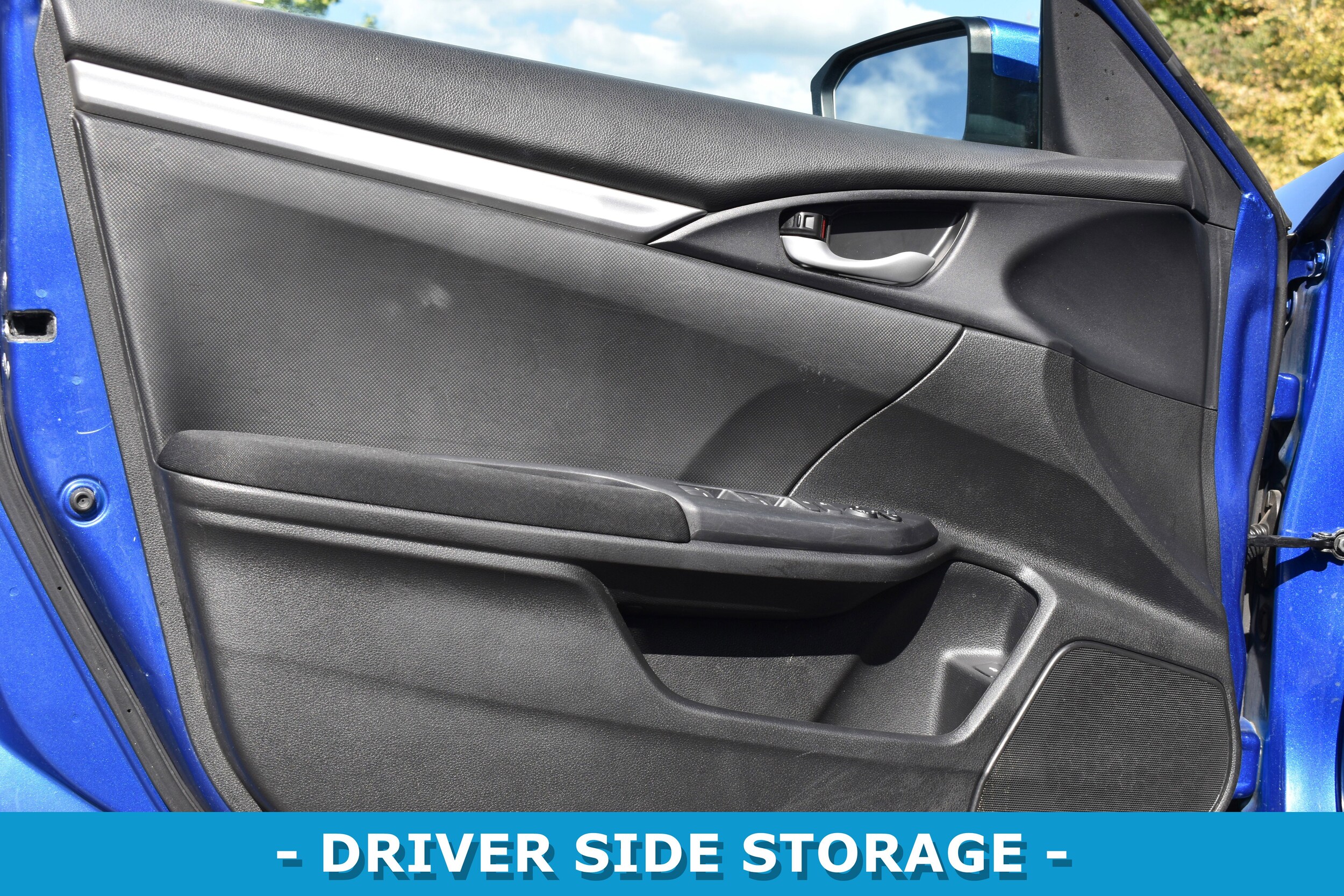 2019 Honda Civic LX photo 4