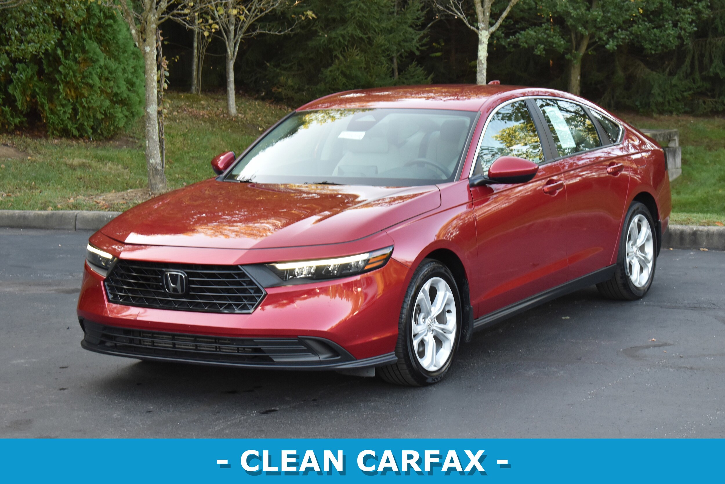 2023 Honda Accord LX photo 2