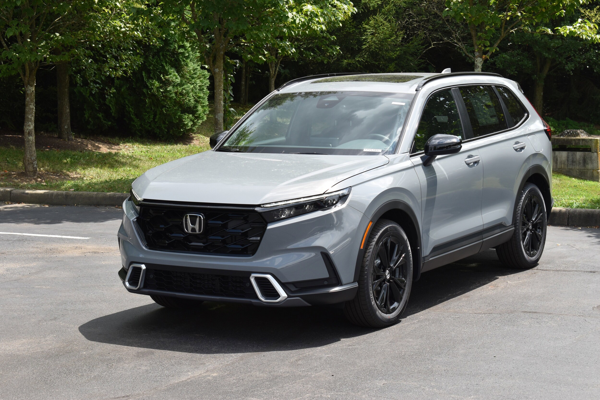 2026 Honda CR-V Hybrid Sport Touring photo 2