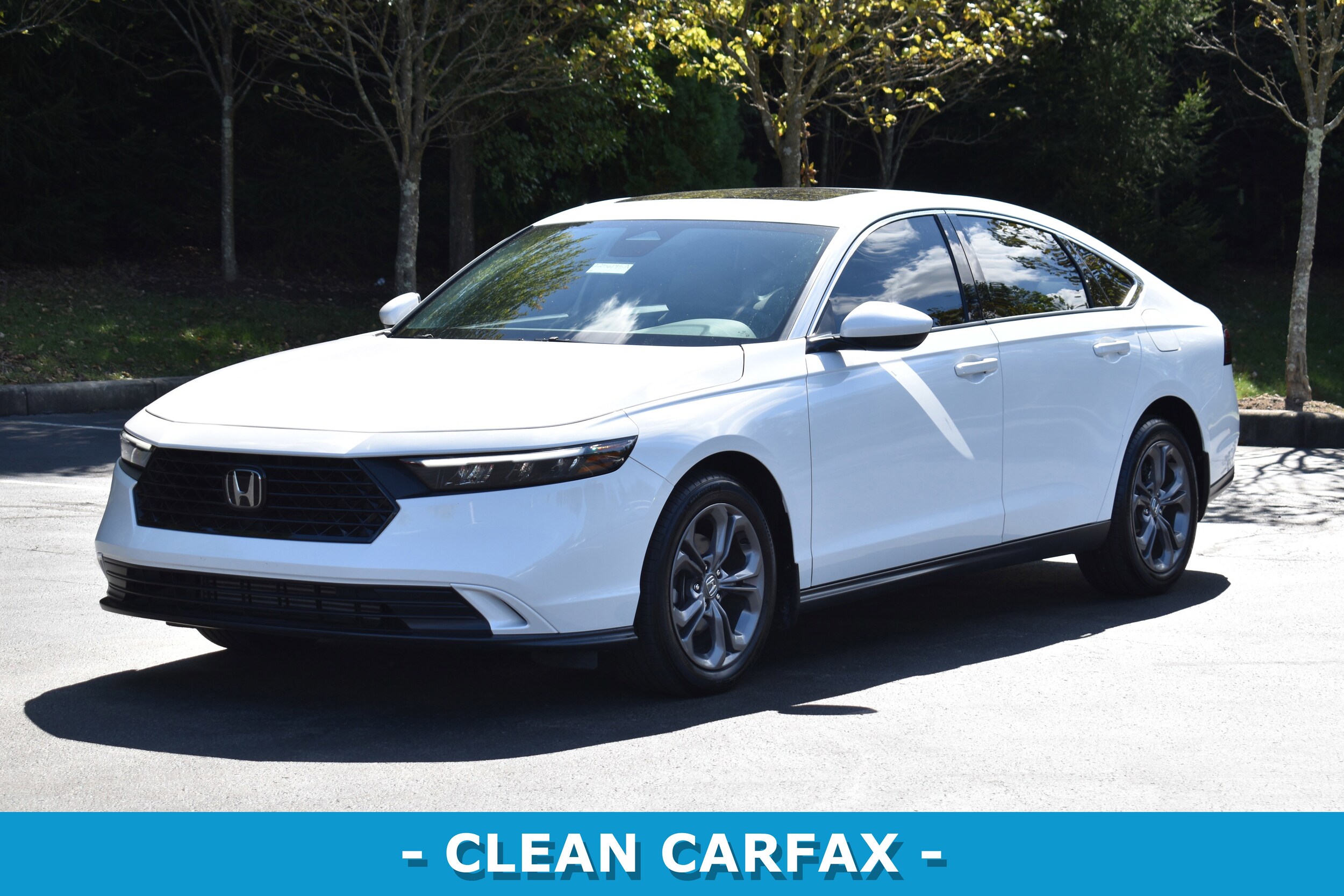 2023 Honda Accord EX photo 3