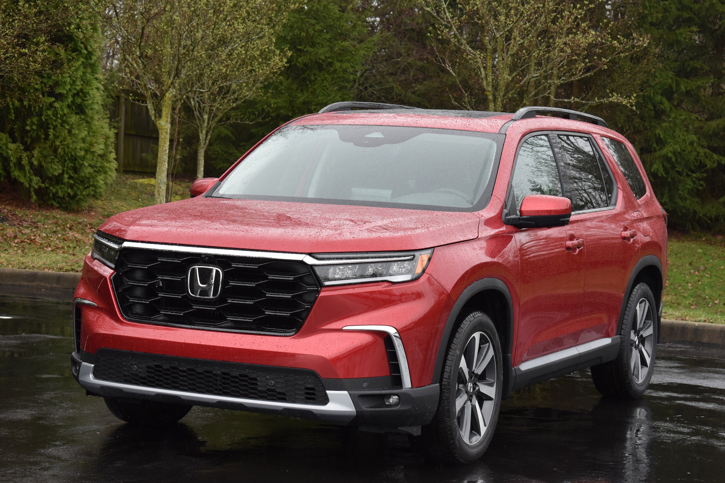 2025 Honda Pilot Elite photo 3