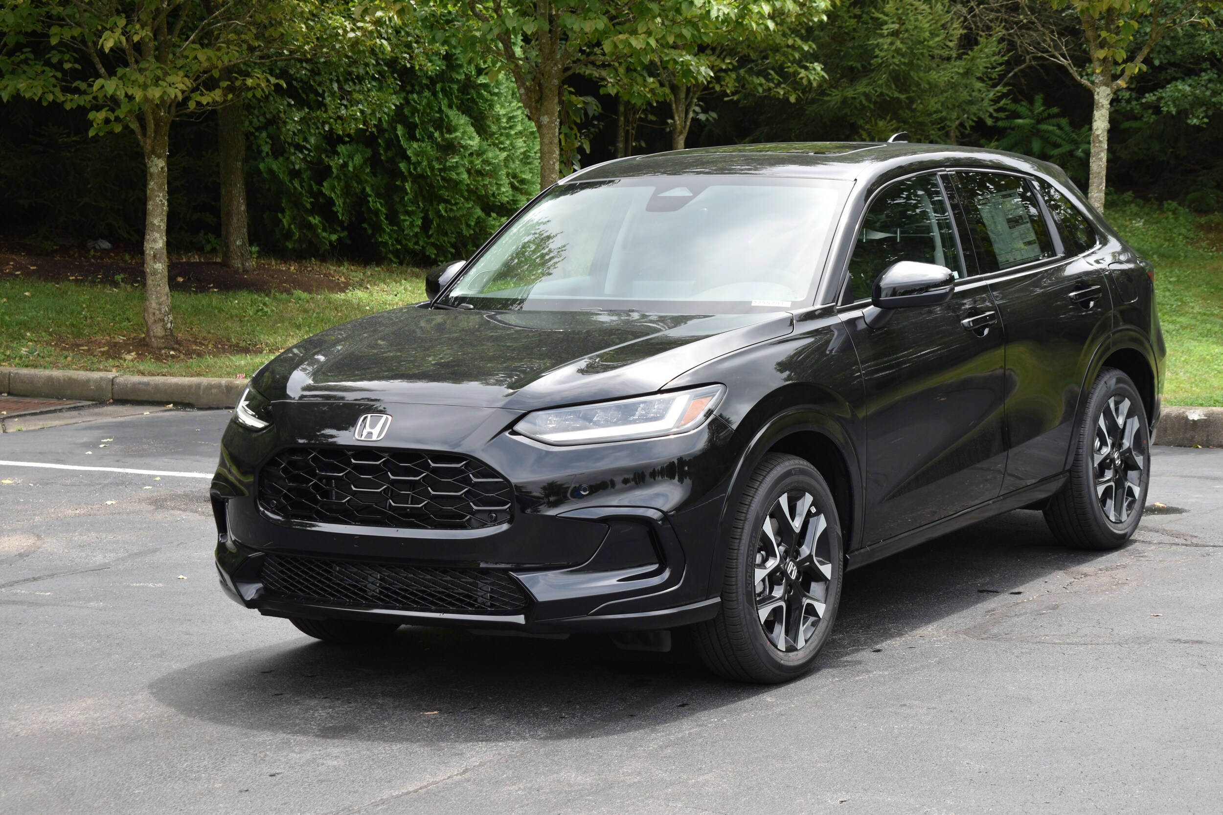 2026 Honda HR-V EX-L photo 3