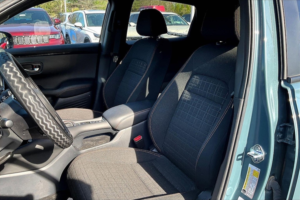 Used 2025 Honda HR-V Sport SUV