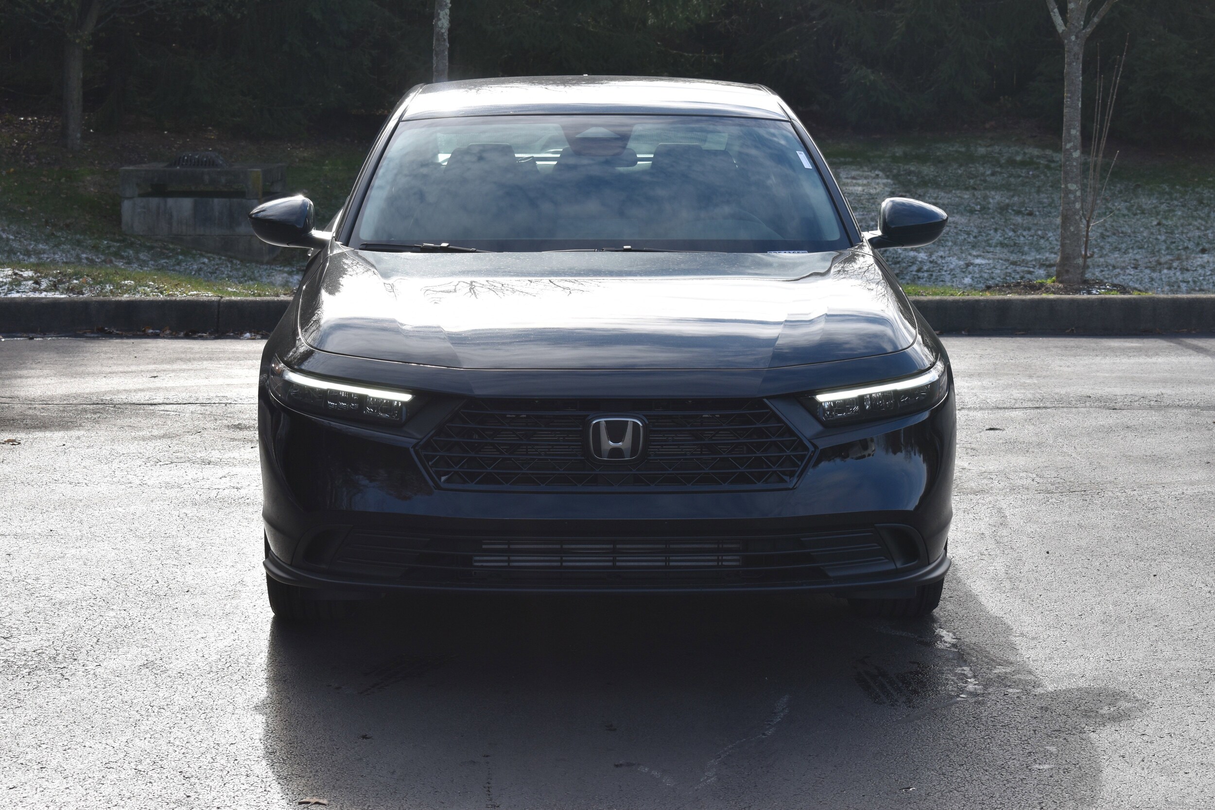 2025 Honda Accord LX photo 2