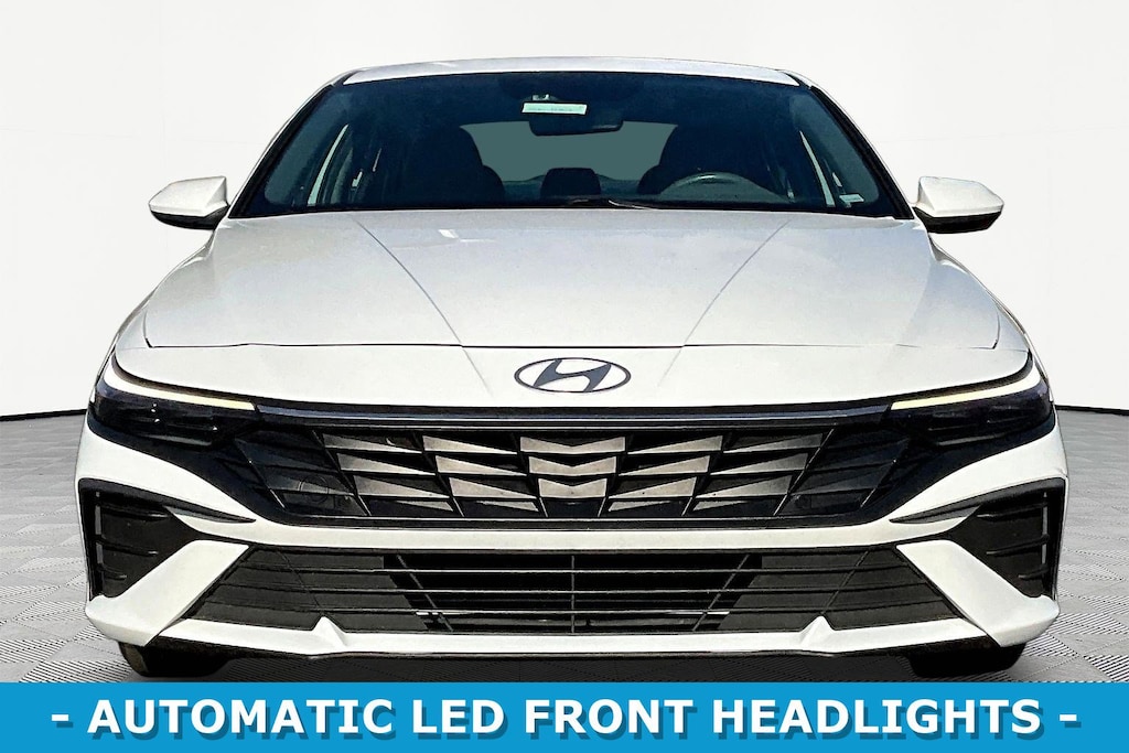 Used 2024 Hyundai Elantra SEL Sedan