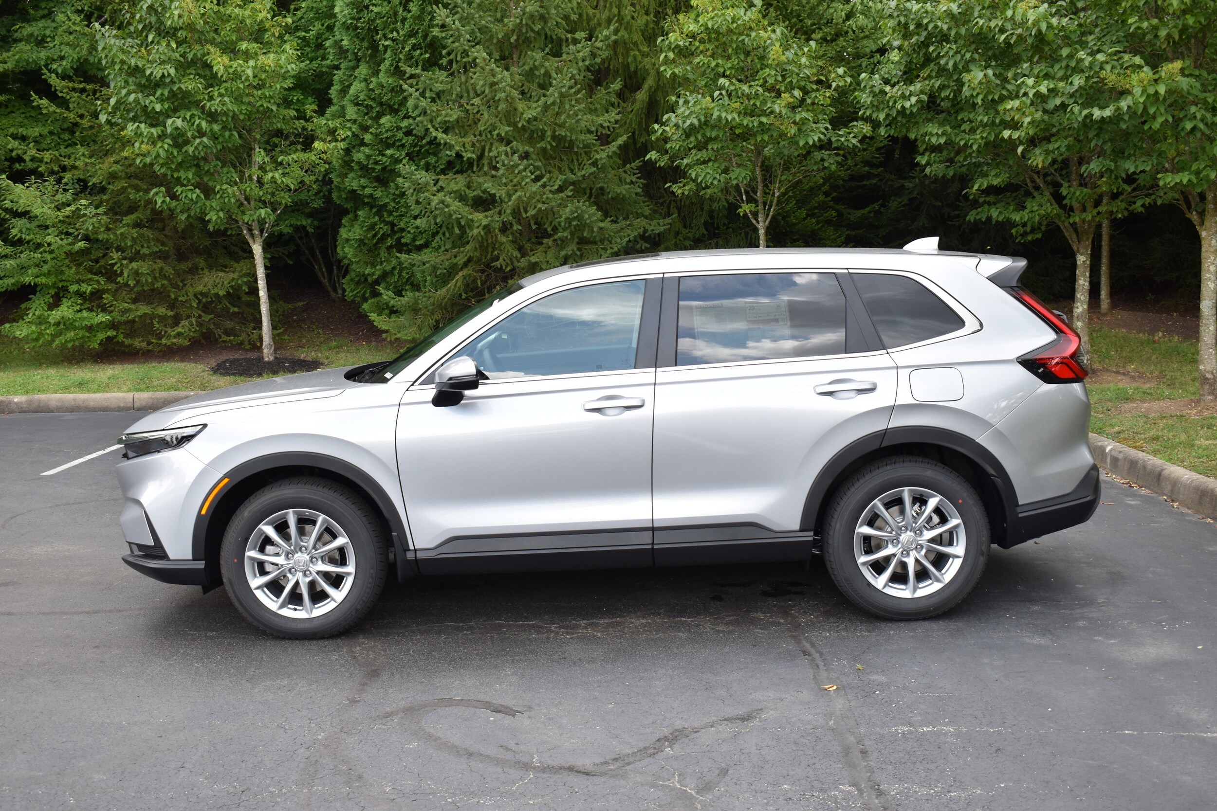 2026 Honda CR-V EX photo 4