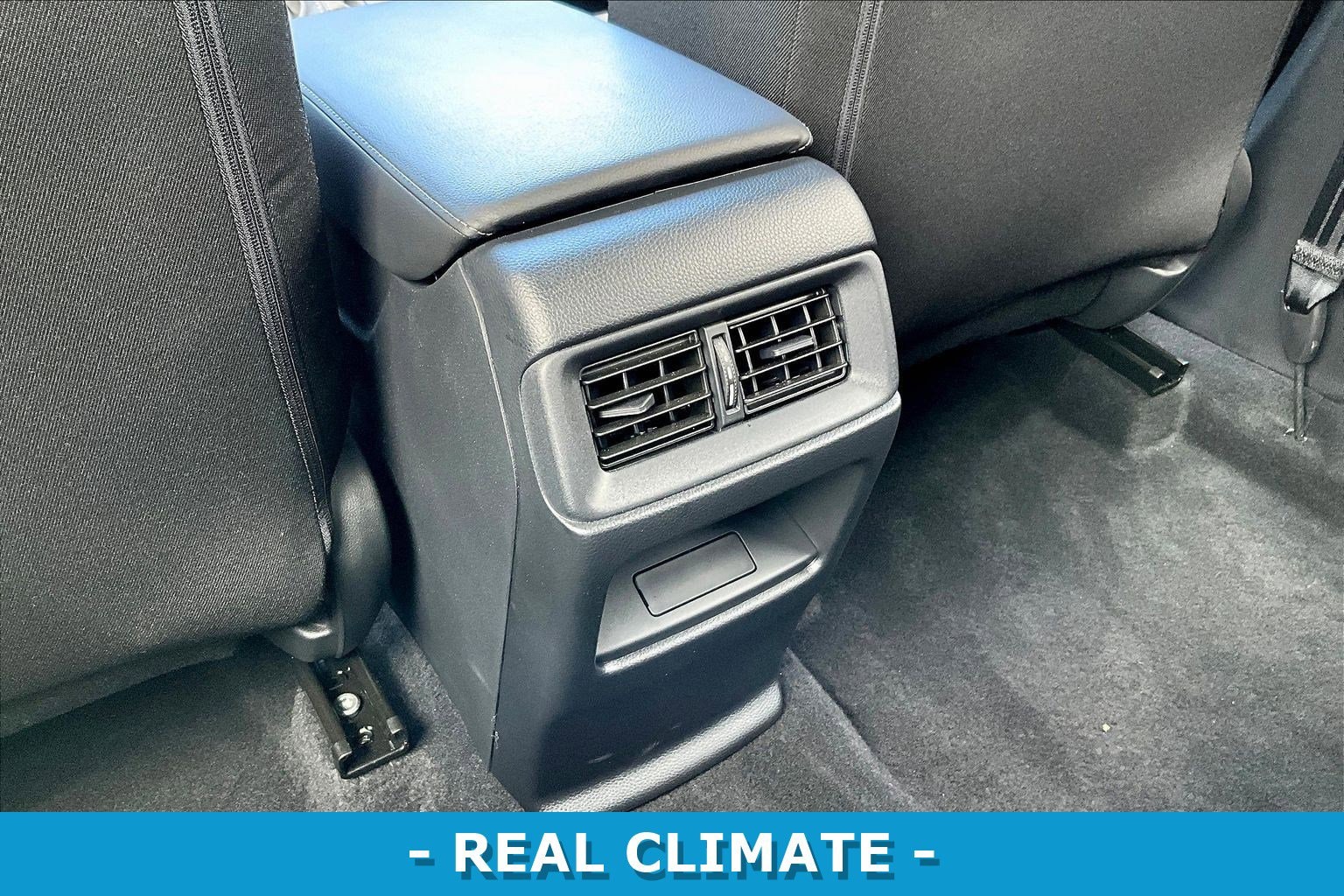 2026 Honda CR-V LX - Photo 10