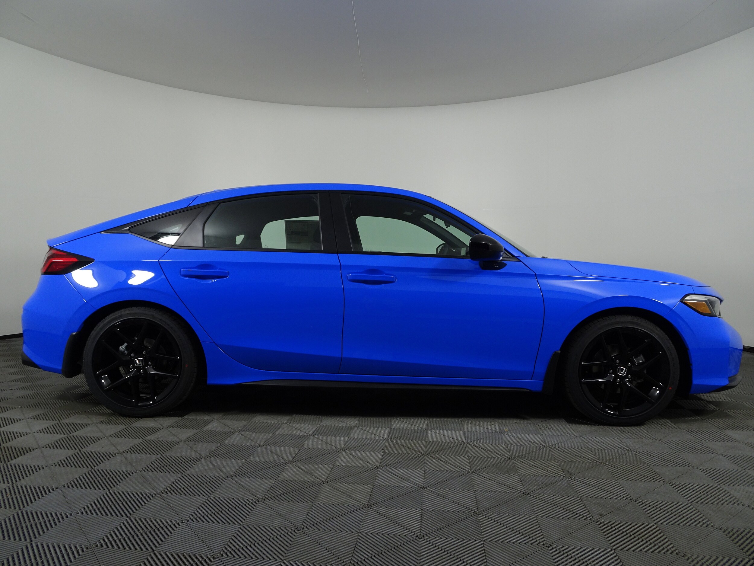 2026 Honda Civic Sport Hatchback photo 2
