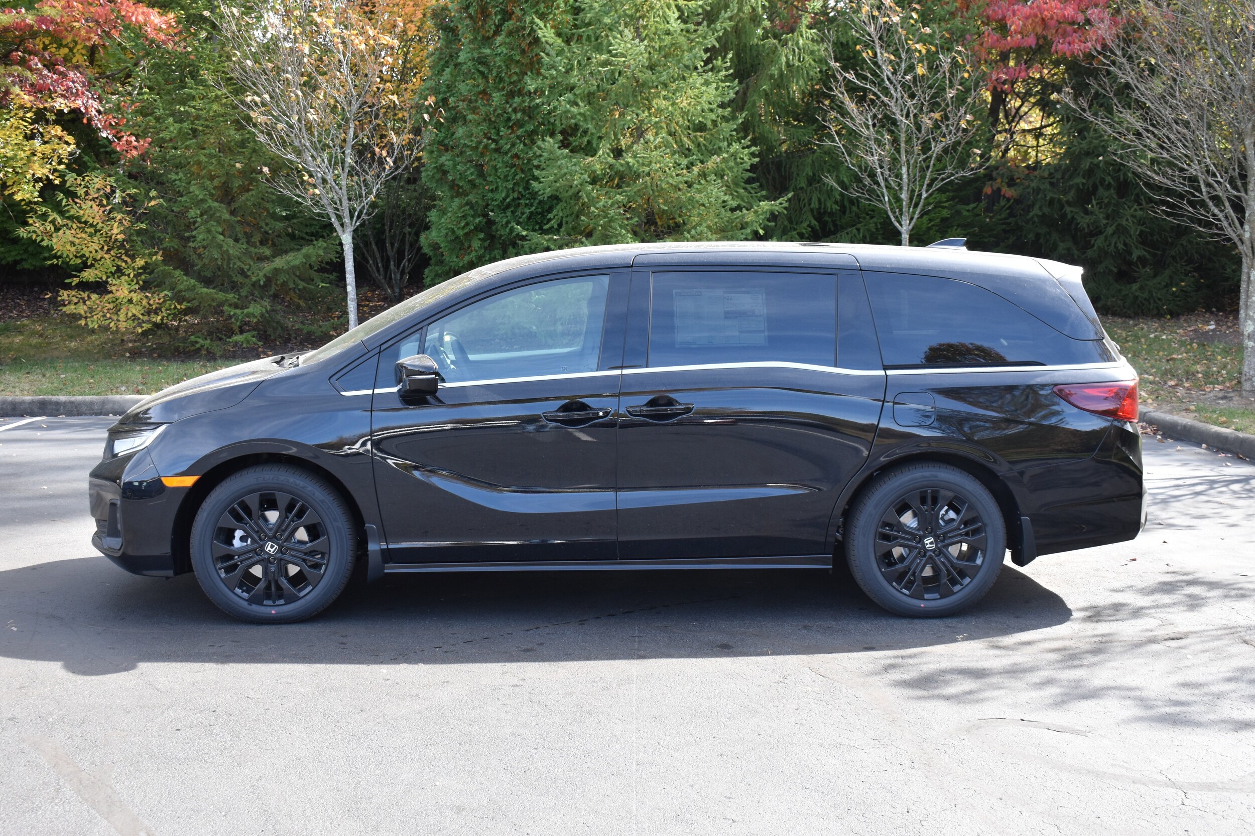 2026 Honda Odyssey photo 4