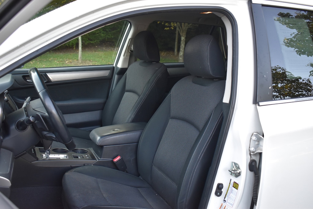 Used 2015 Subaru Outback 2.5i Premium w/ Moonroof/Power Rear Gate SUV