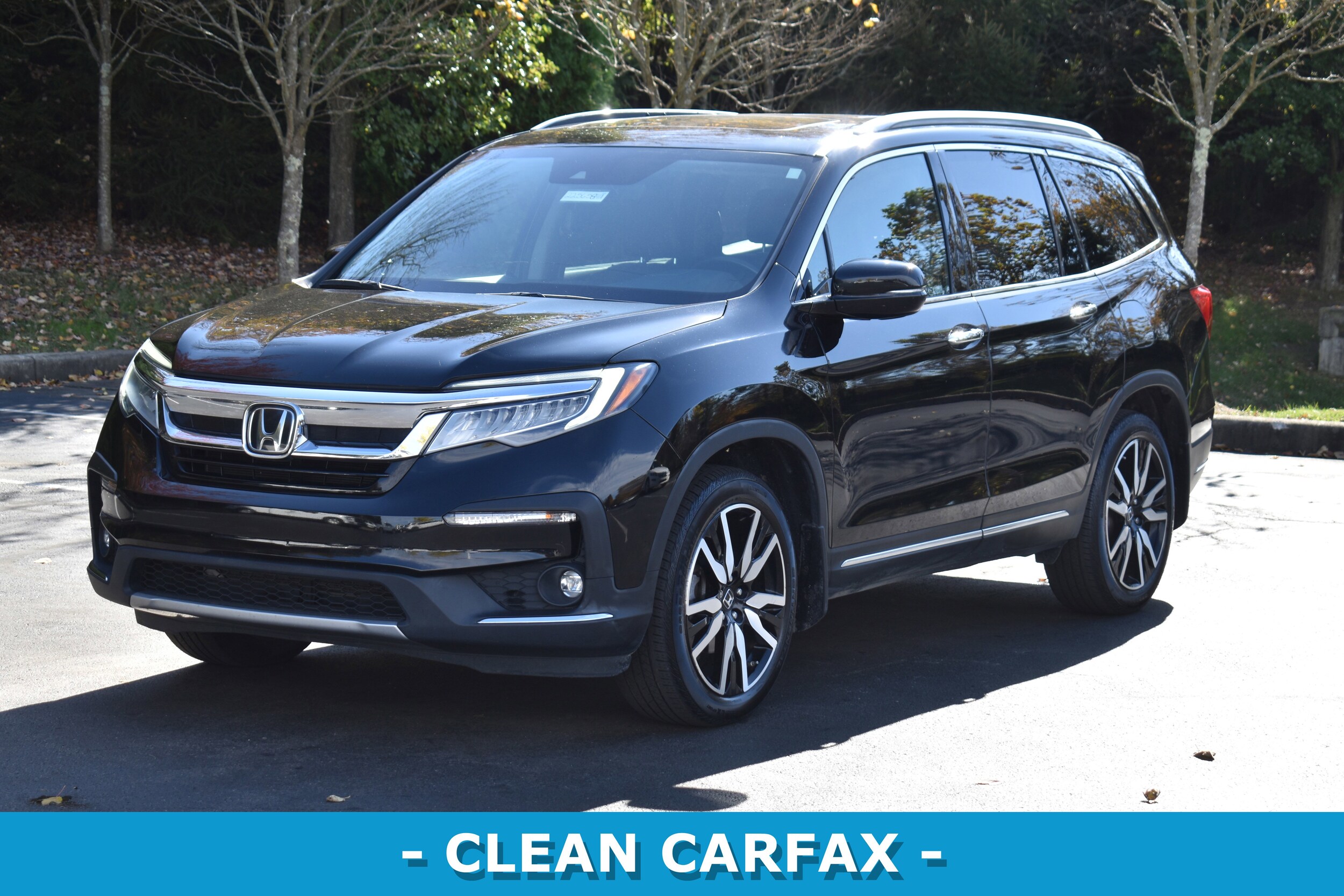 2022 Honda Pilot Touring photo 2