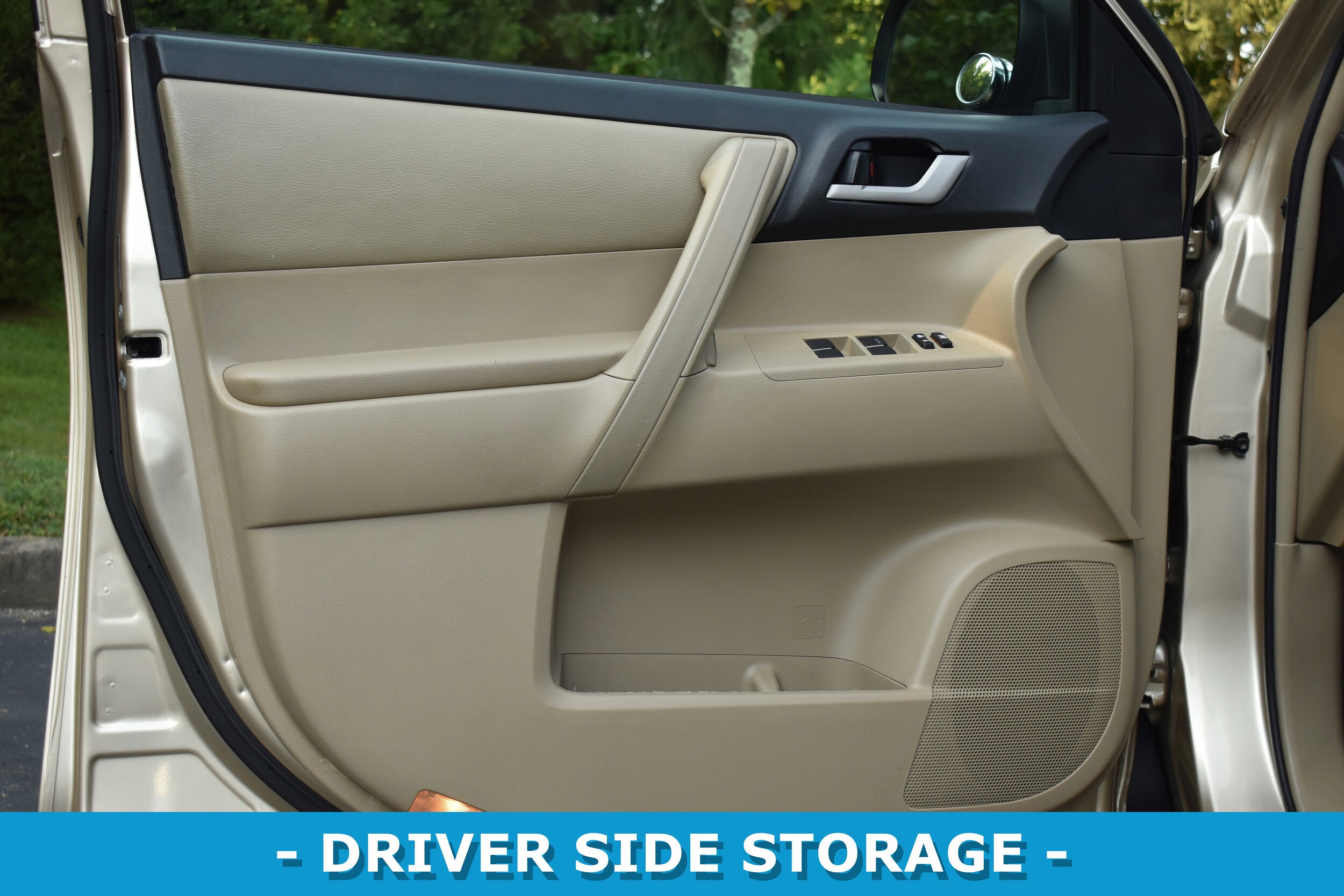 2012 Toyota Highlander Base Hybrid photo 4