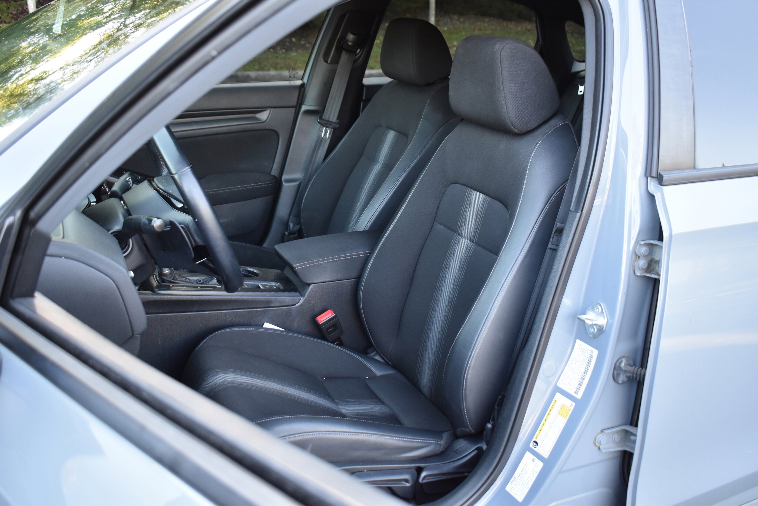 2022 Honda Civic Sport photo 2