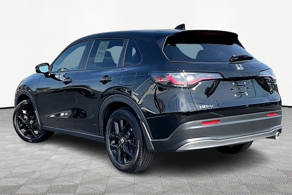 Used 2024 Honda HR-V Sport w/BSI SUV