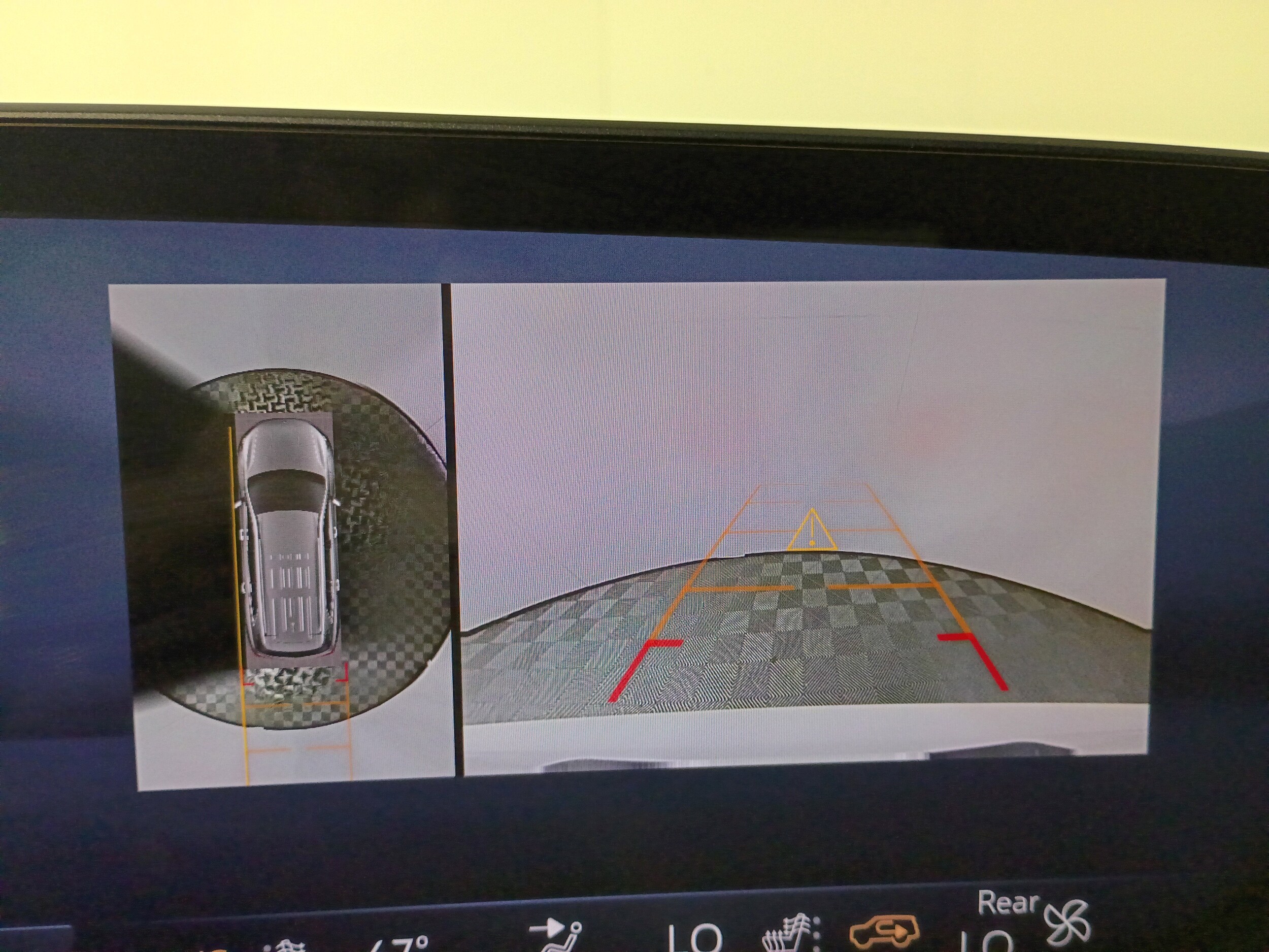 2025 Buick Enclave Preferred photo 2