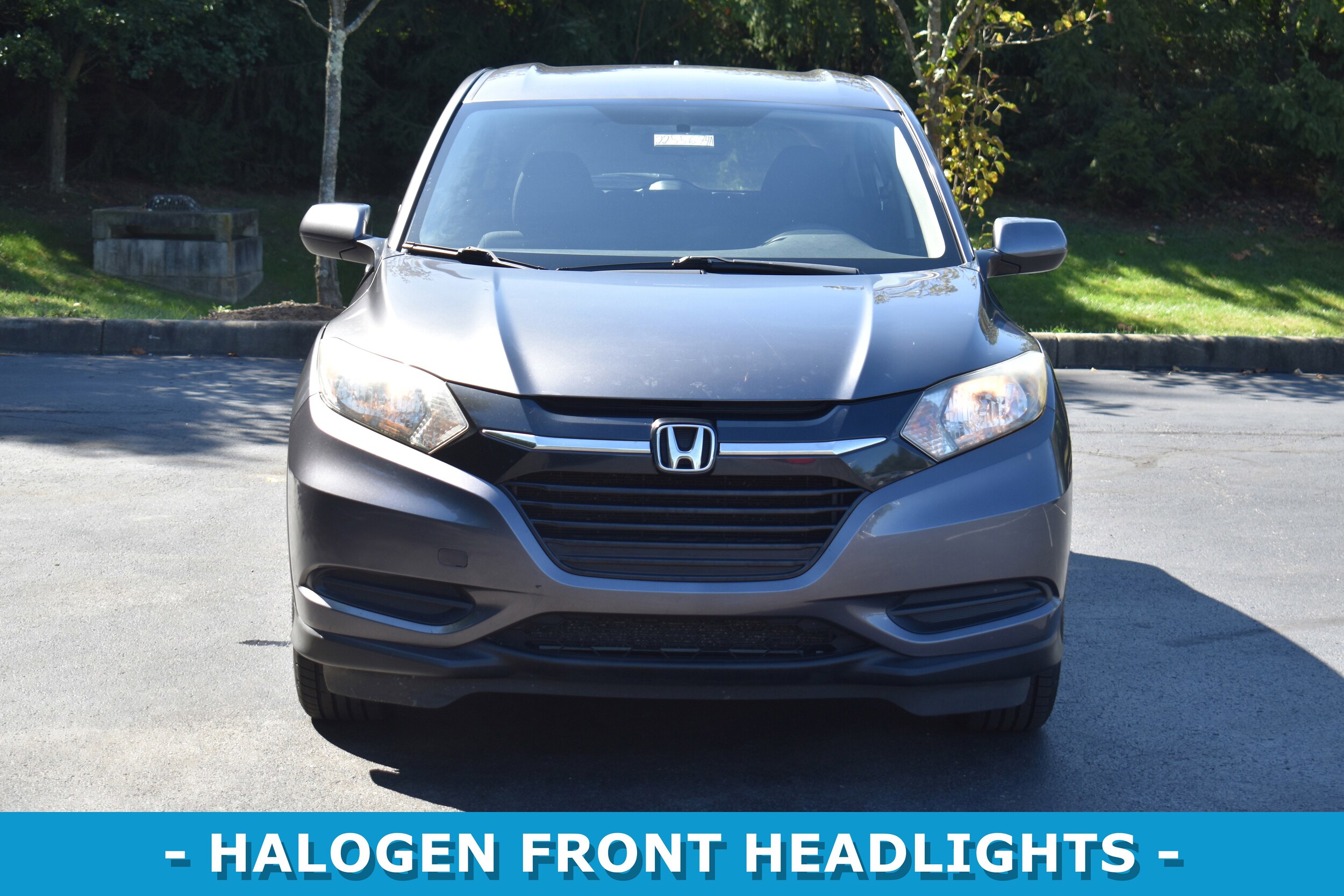 2016 Honda HR-V LX photo 2