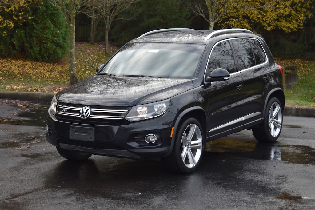 Used 2016 Volkswagen Tiguan 2.0T R-Line Automatic with 4MOTION SUV