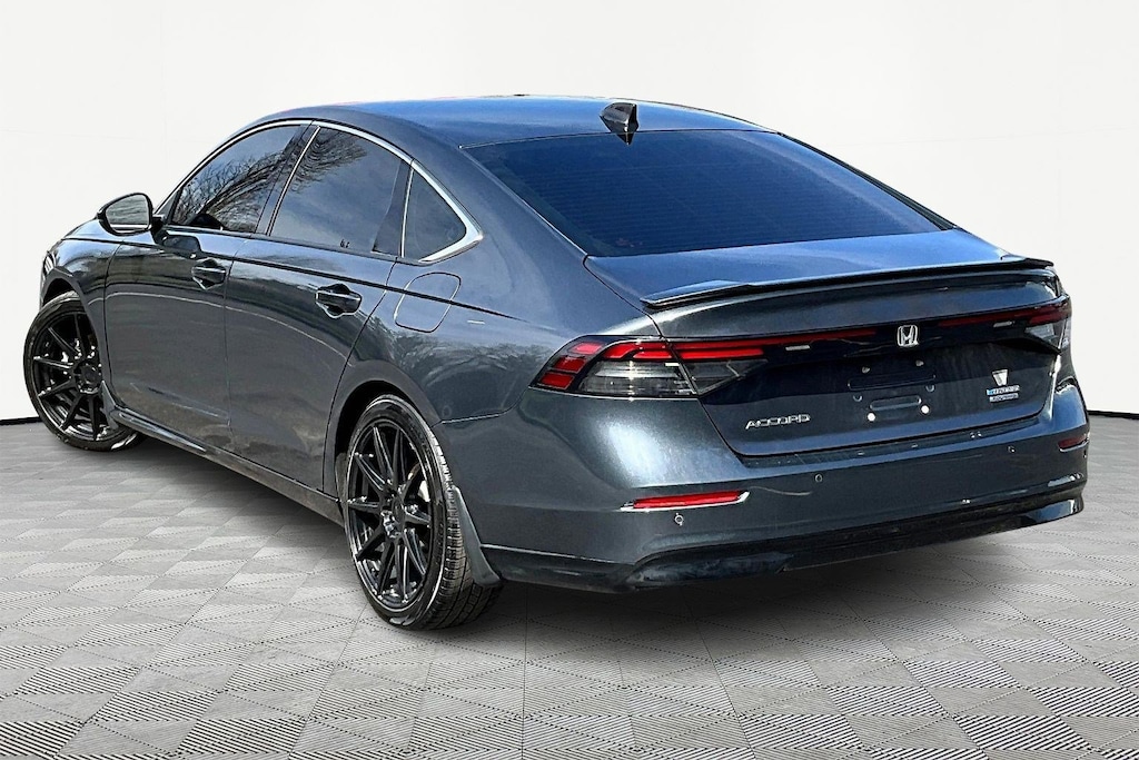Used 2023 Honda Accord Hybrid Touring Sedan