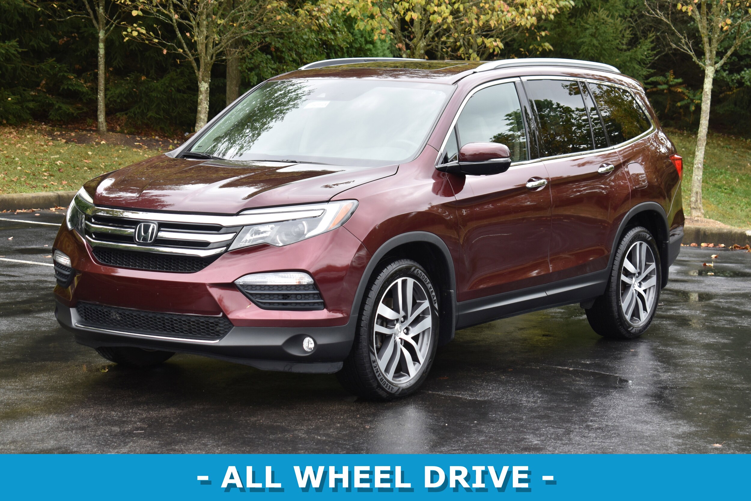2016 Honda Pilot Touring photo 3