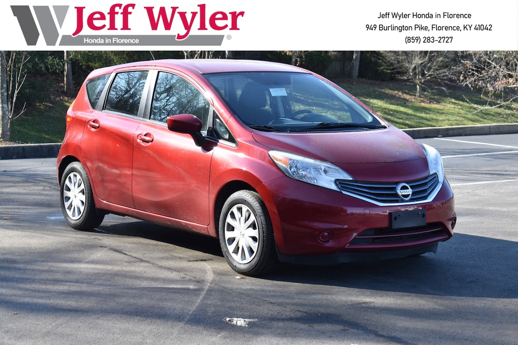 Used 2015 Nissan Versa Note SV Hatchback