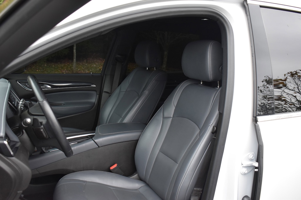 Used 2023 Buick Enclave Essence SUV