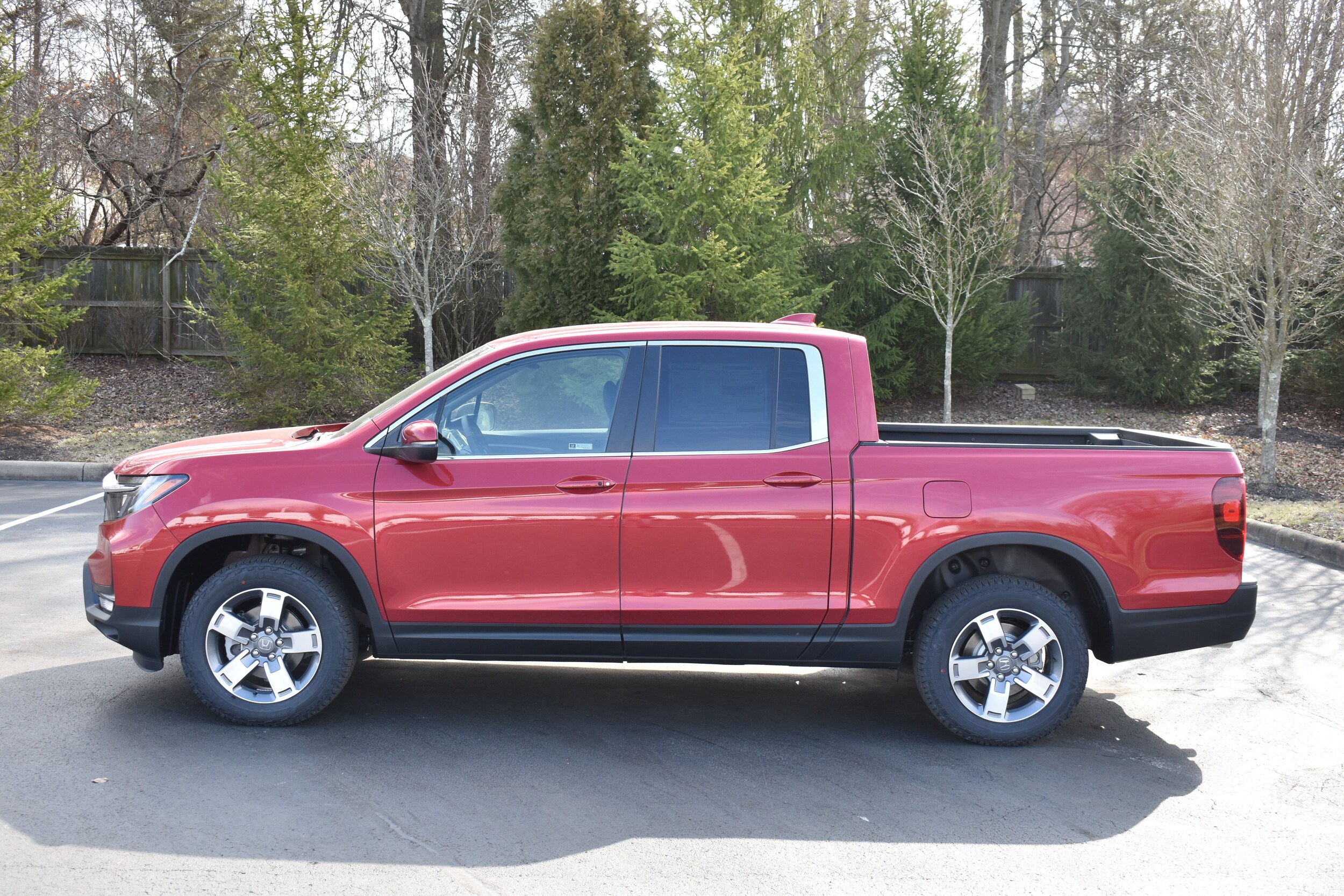 2025 Honda Ridgeline RTL photo 4