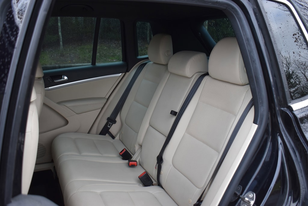 Used 2016 Volkswagen Tiguan 2.0T R-Line Automatic with 4MOTION SUV