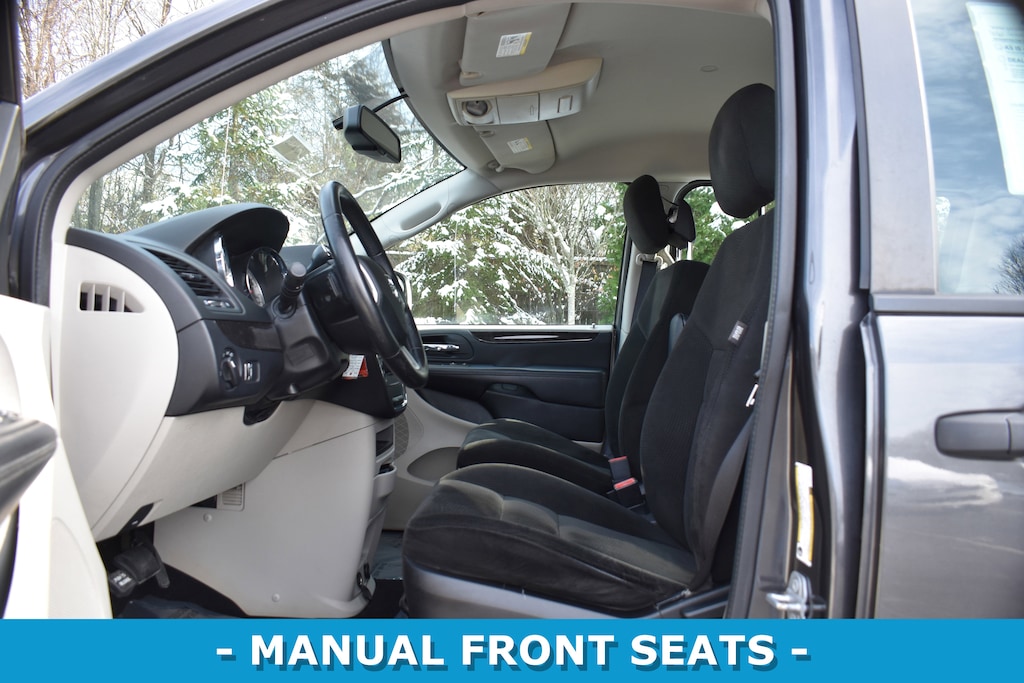 Used 2016 Dodge Grand Caravan AVP/SE Van