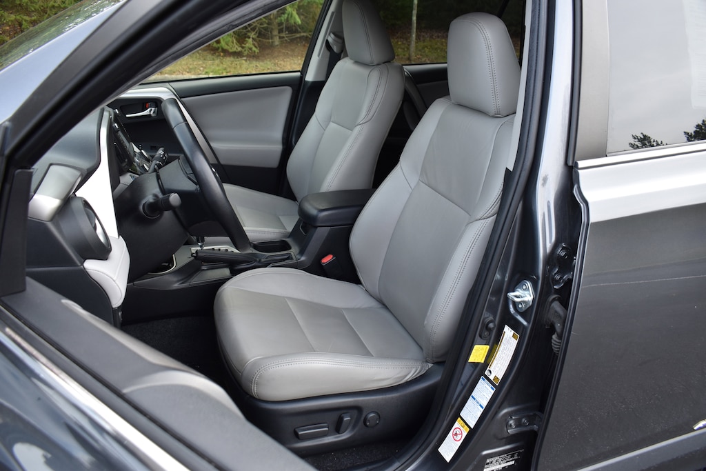 Used 2018 Toyota RAV4 Hybrid SUV