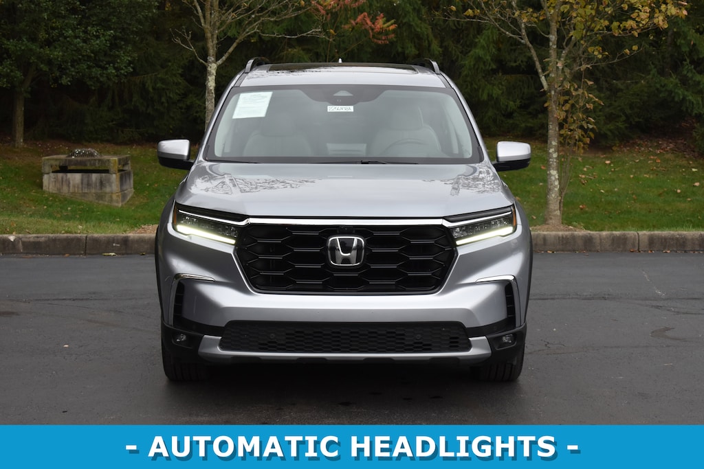 Used 2023 Honda Pilot Elite SUV