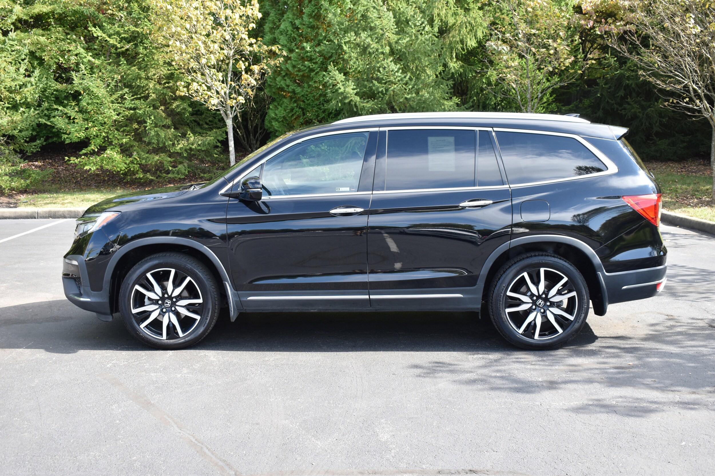2021 Honda Pilot Touring photo 4
